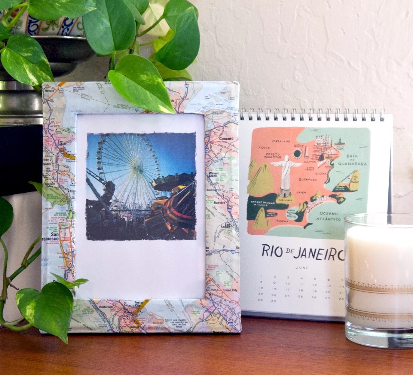 DIY map picture frame