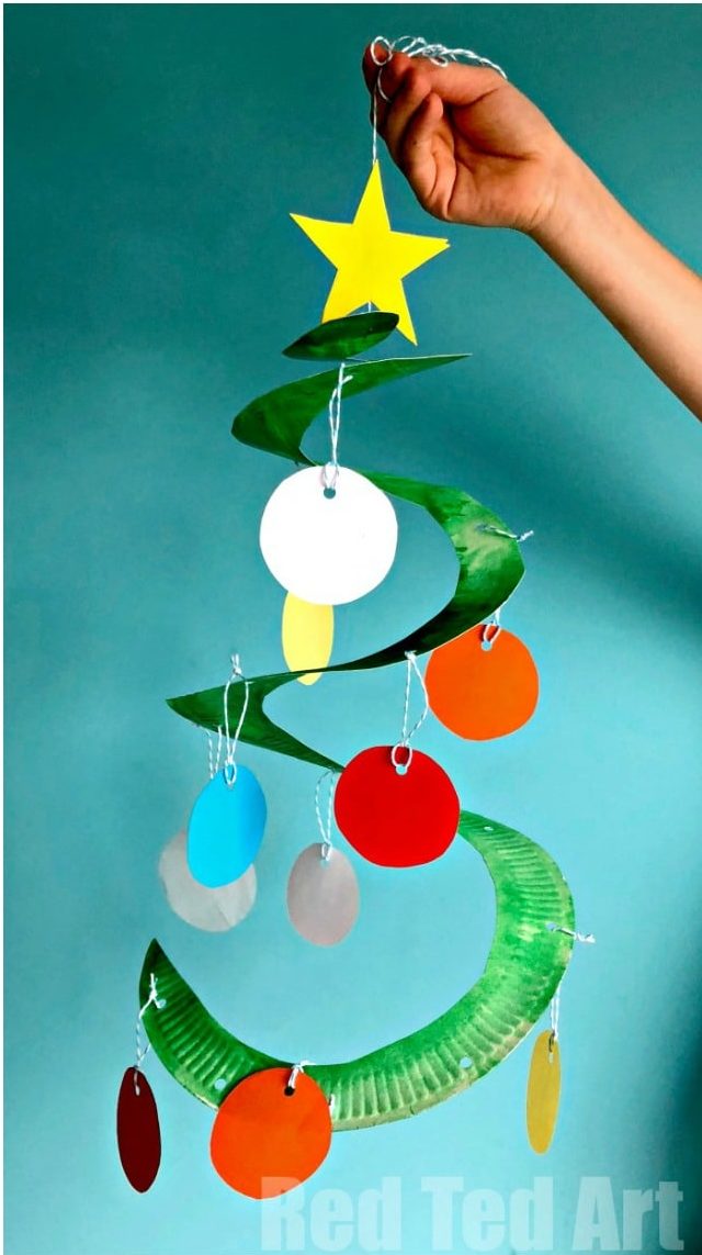 Paper Plate Christmas Tree Whirligig craft